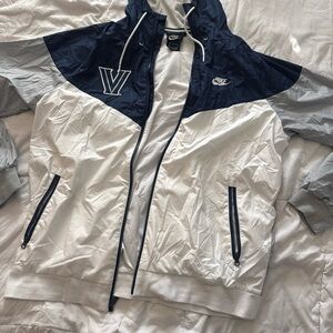 Nike Villanova Wildcats Windrunner jacket in navy blue and white size large